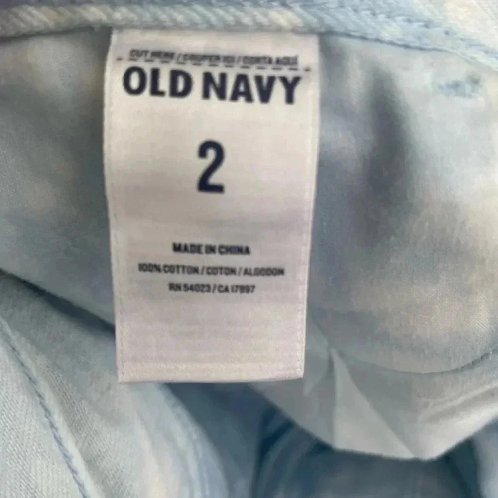 CLEARANCE!!!! Old Navy Diva Tie Dye Blue White Denim‎ Jean Shorts Cutoffs Cute! - Picture 6 of 6